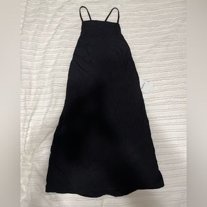 Women’s black mini woven dress